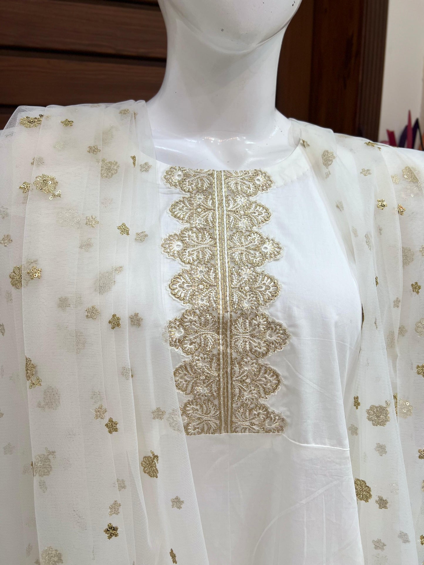 Elevate your style with Saira,sCOLLECTION